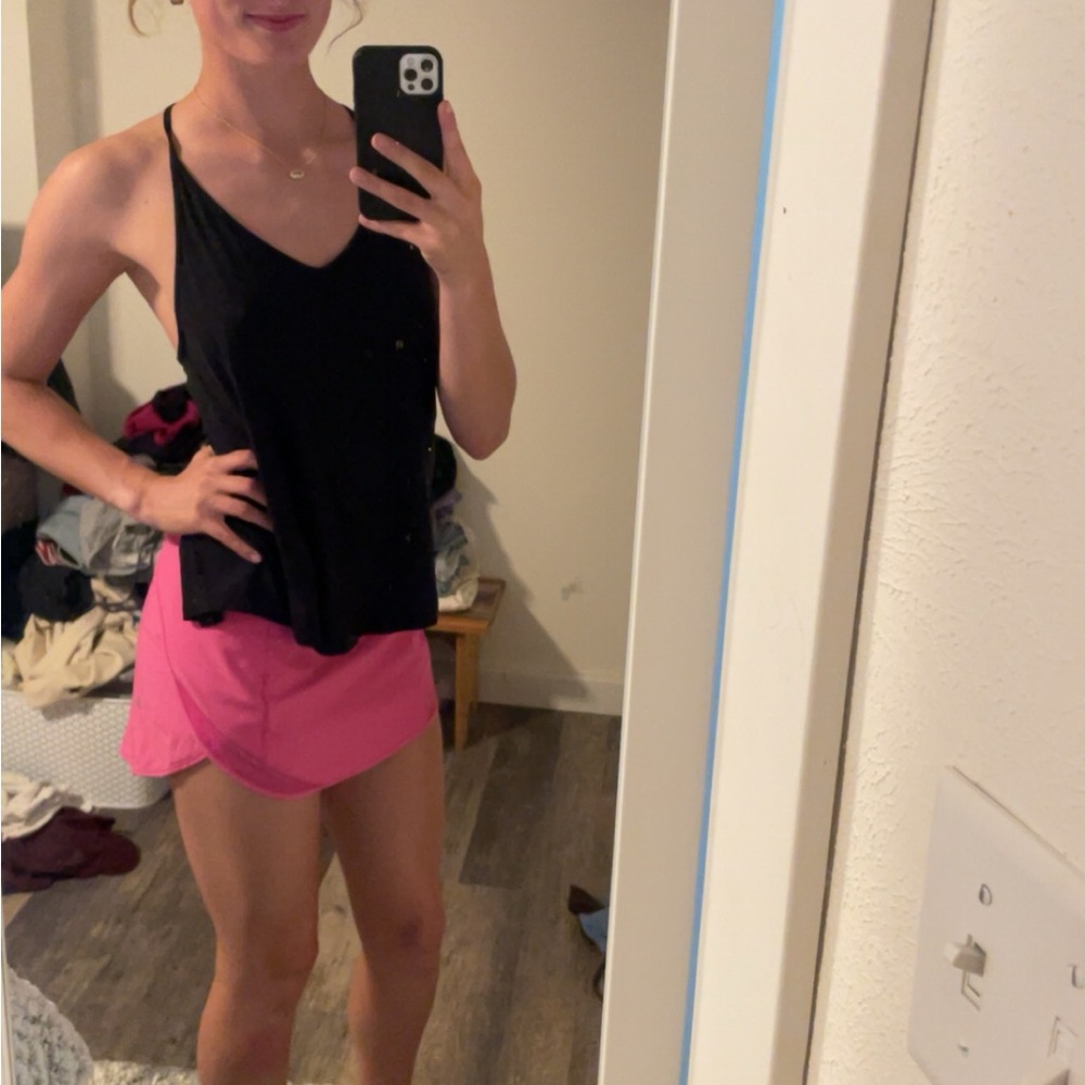 Pink lululemon skirt